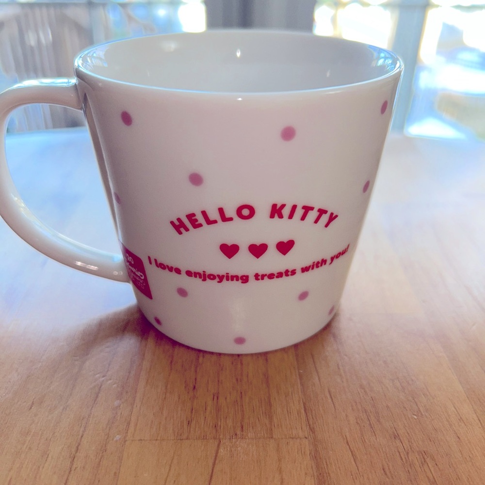 Hello Kitty Mug - Picture 2 of 5